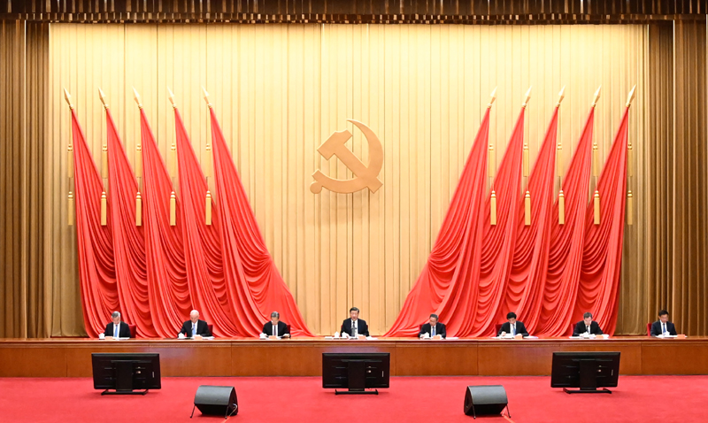 4月3日，进建贯彻习近平新时期中国特色社会主义思想主题教育工作会议在北京召开。中共中央总书记、国度主席、中央军委主席习近平出席会议并颁发沉要讲话。李强、赵乐际、王沪宁、蔡奇、丁薛祥、李希、韩正出席会议。
